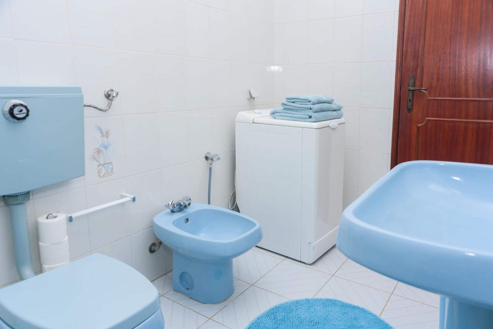 Appartement Hillside With Sea View & Fibre Internet