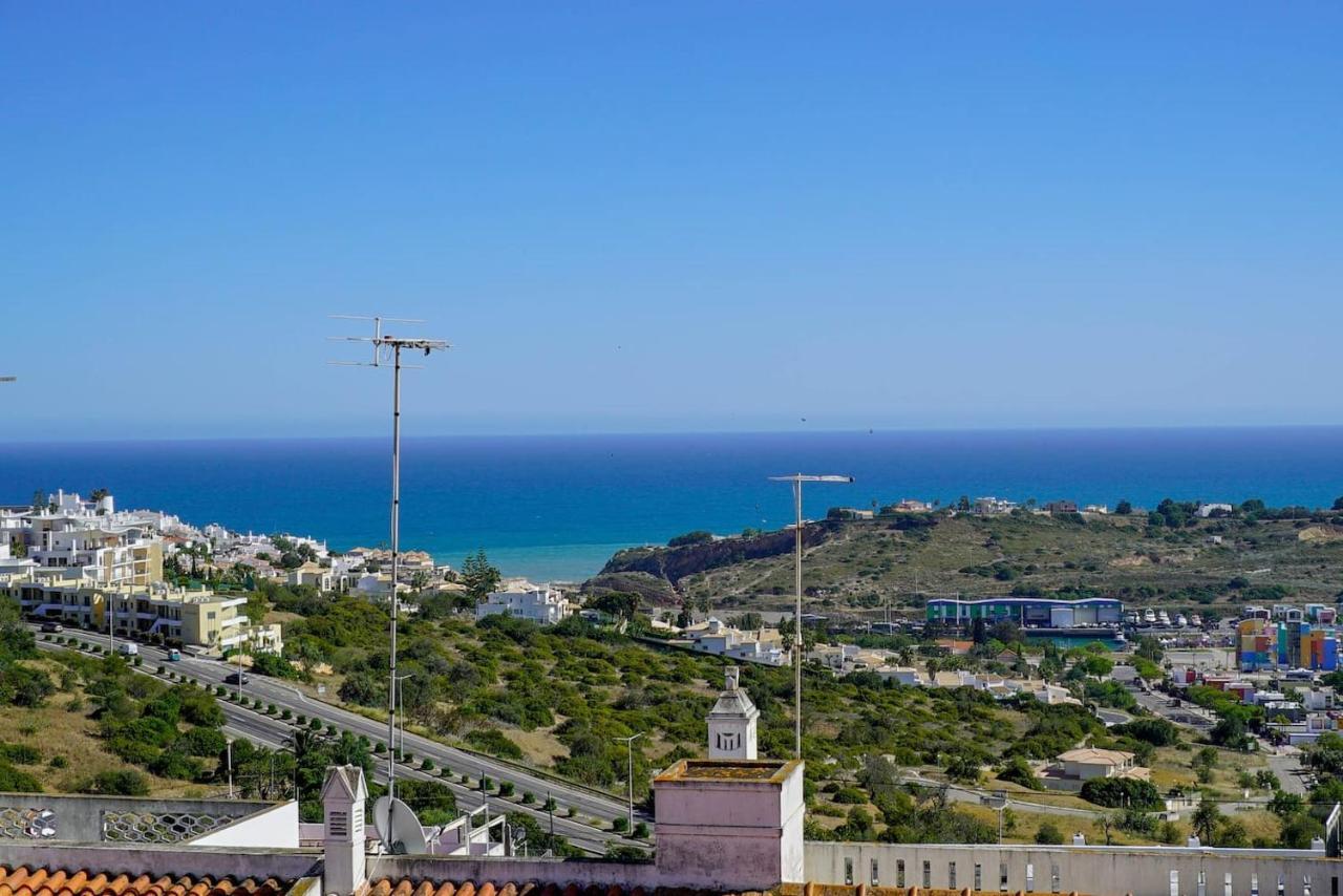 Hillside With Sea View & Fibre Internet Appartement Albufeira